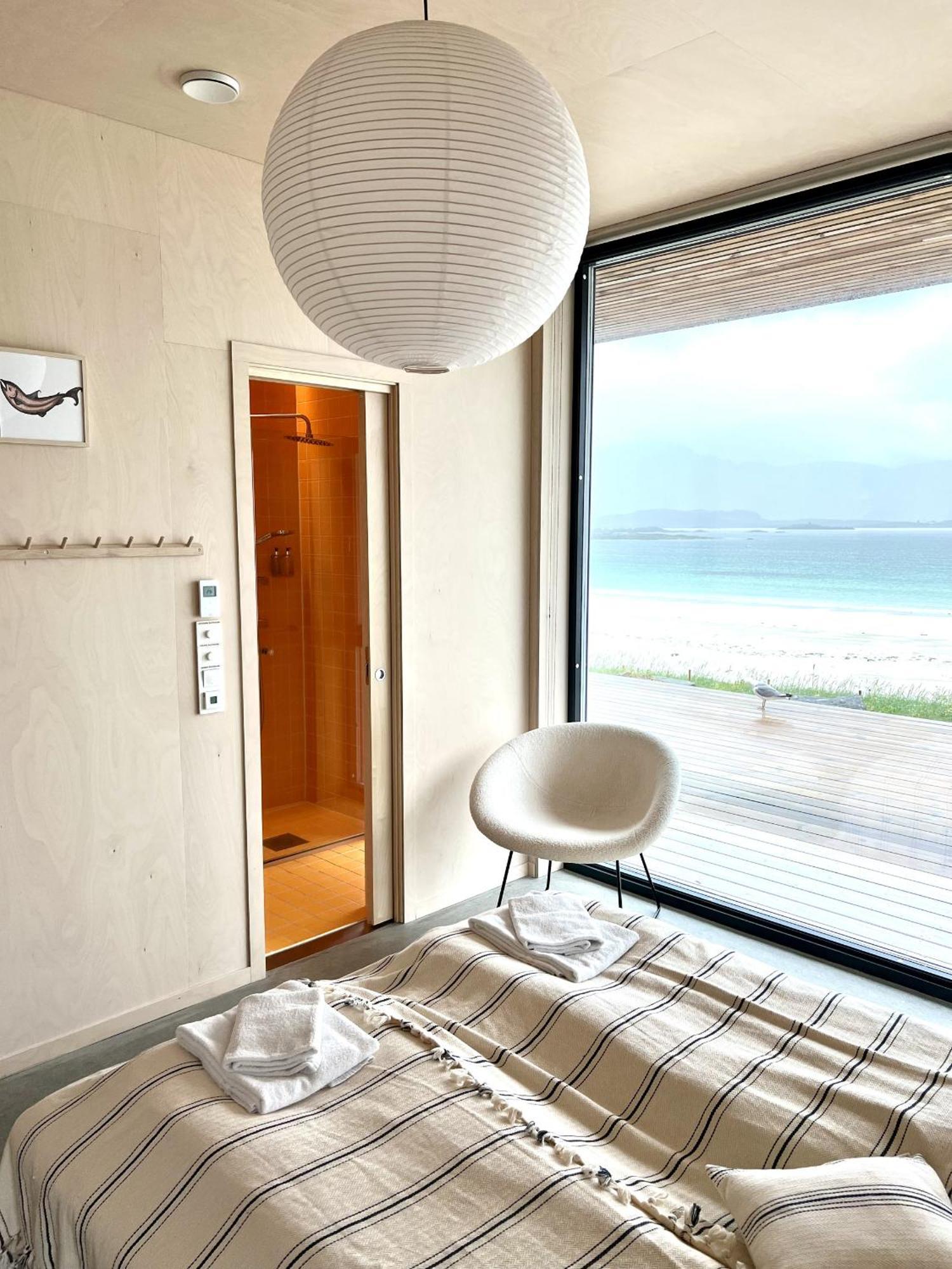 Exclusive Beach House Ramberg - Your Private Oasis Eksteriør billede