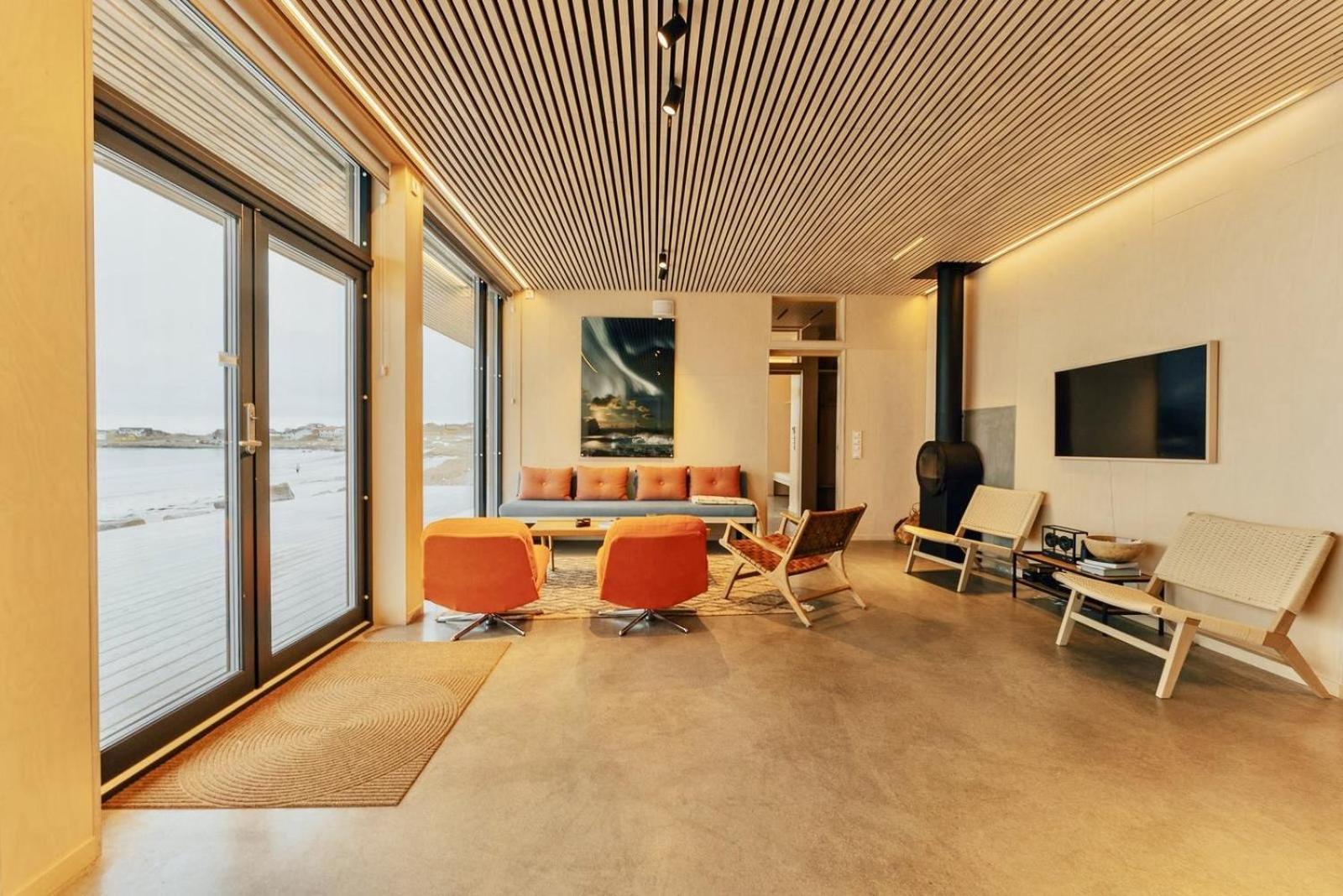 Exclusive Beach House Ramberg - Your Private Oasis Eksteriør billede